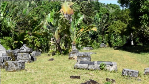 Tamatave to Sainte Marie Island (Nosy Boraha) — Bus 2hrs + Boat 3hrs