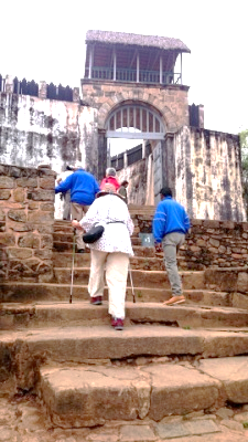 Antananarivo — Blue Hill & Akany Avoko